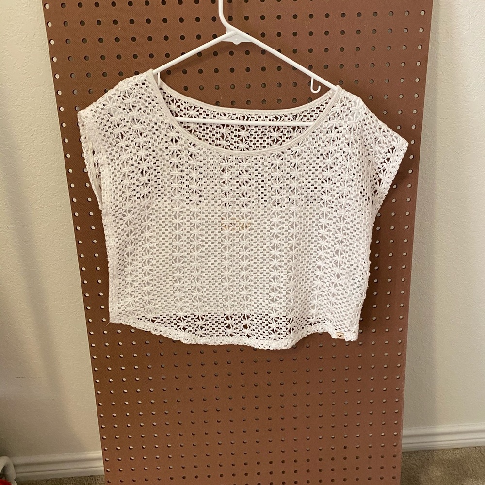 Hollister top